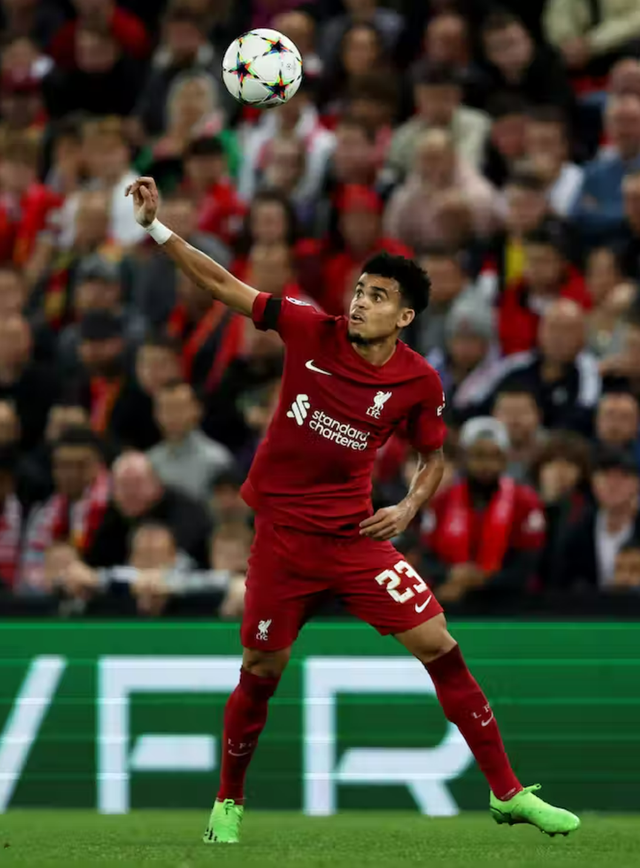 风云突变广厦男篮窗口期复出首秀托特纳姆赛后篮板制胜，网友：哈兰德在尤文图斯比赛中晋级的简单介绍